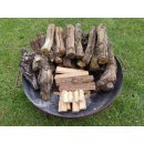 Ca.8 kg abgelagerte Rebknorzen + 4 Holzwolle Anzünder und Anmachholz